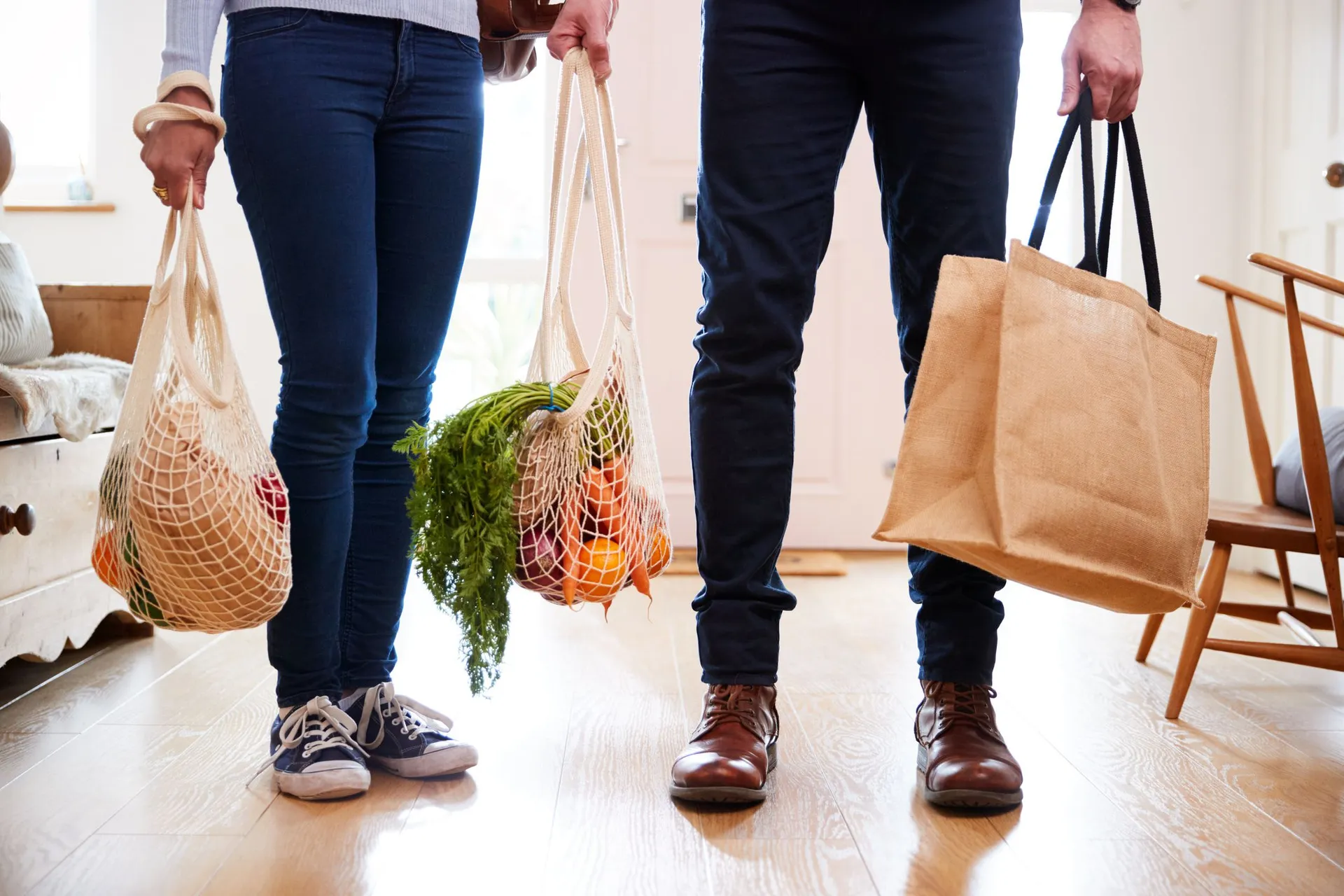 Lối sống Zero Waste có thể đem lại nhiều bất tiện (Ảnh: Getty Images)