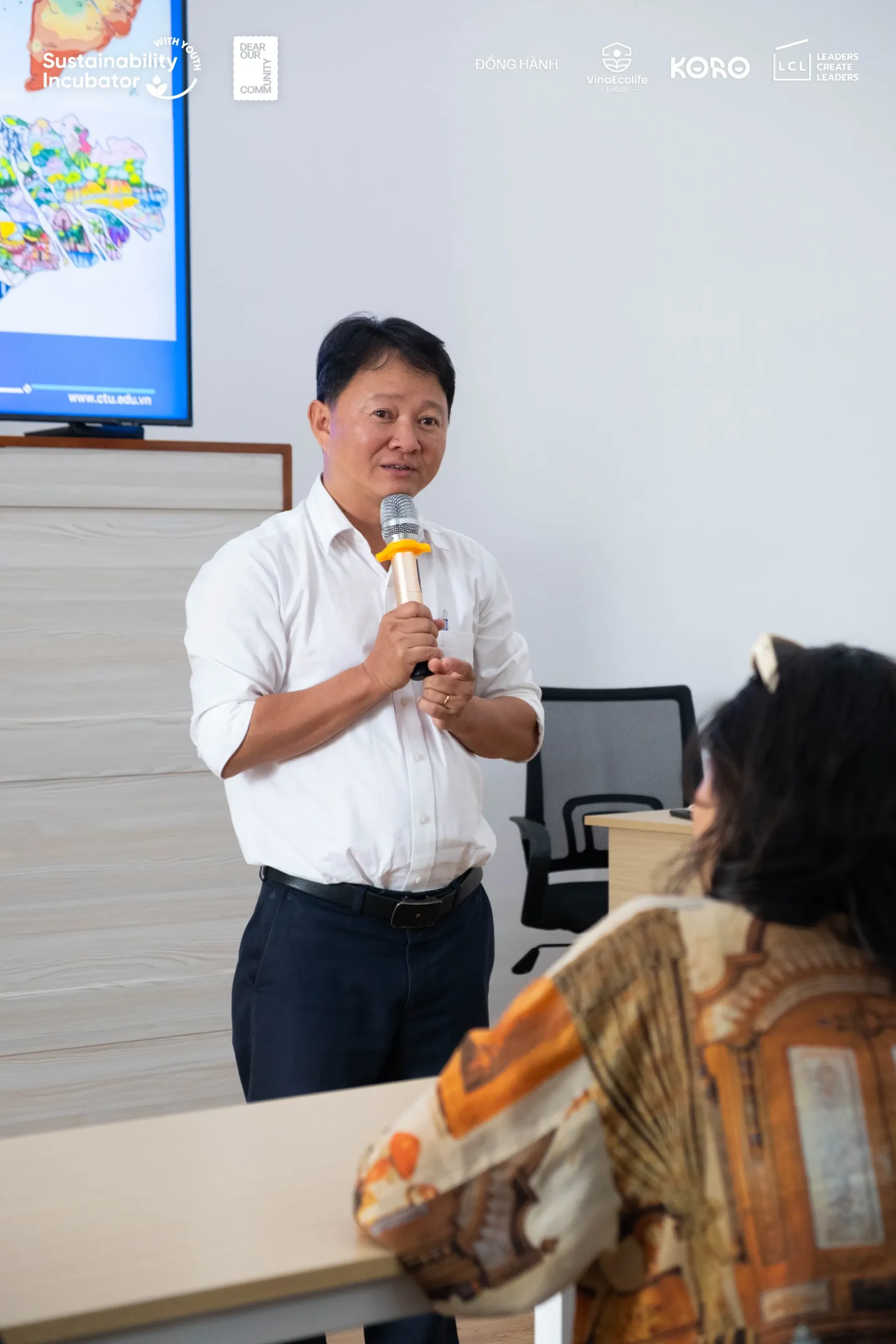 tri thức bản địa