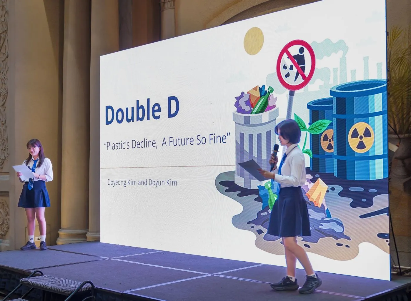 Double D sử dụng công cụ kỹ thuật số để giáo dục học sinh về tầm quan trọng của việc tái chế riêng biệt cho rác thải