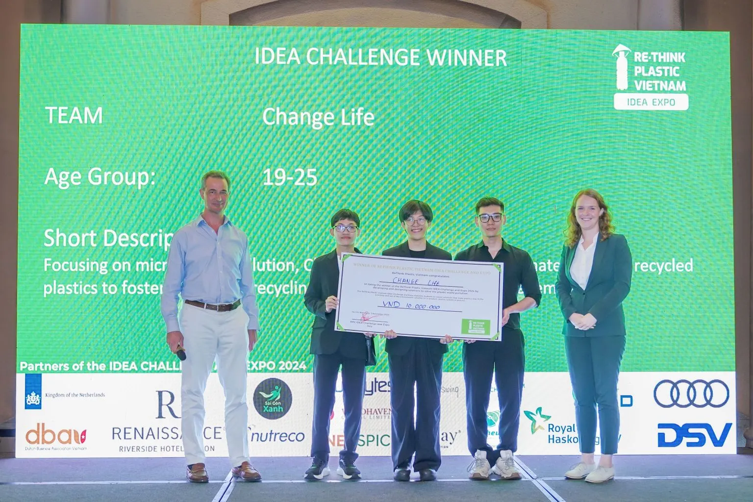 Change Life thuộc trong top 5 đội thi được hỗ trợ 10 triệu đồng để tiếp tục dự án